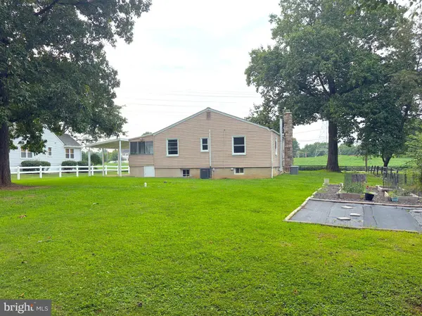 909 CHROMINE RD, Reisterstown, MD 21136