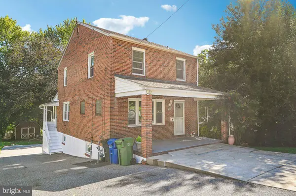 6215 EVERALL AVE, Baltimore, MD 21206