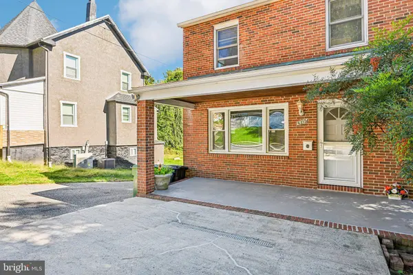 6215 EVERALL AVE, Baltimore, MD 21206