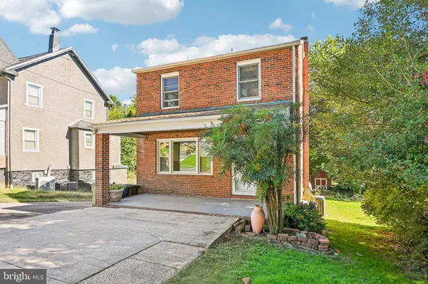 6215 EVERALL AVE, Baltimore, MD 21206