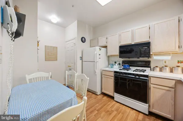 8905 GROFFS MILL DR #8905, Owings Mills, MD 21117
