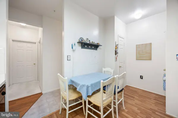 8905 GROFFS MILL DR #8905, Owings Mills, MD 21117