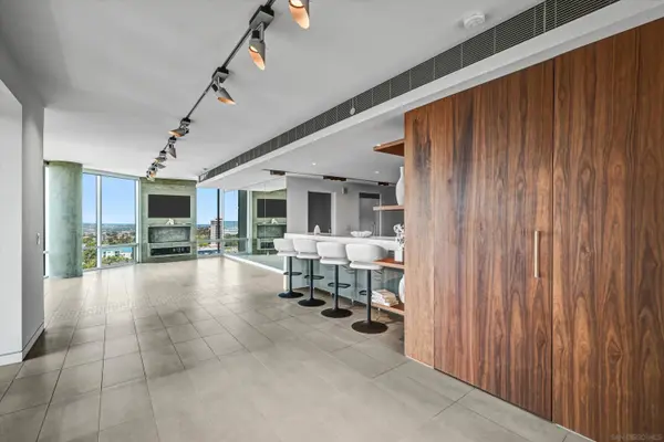 3415 6th Ave. #14, San Diego, CA 92103