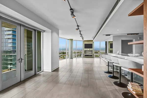 3415 6th Ave. #14, San Diego, CA 92103