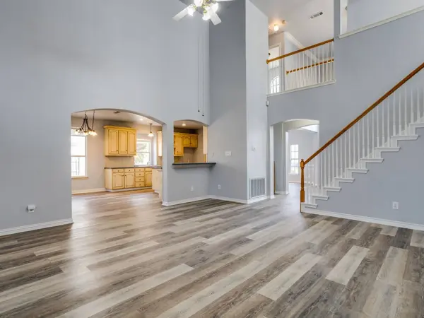 224 Bear HOLW, Keller, TX 76248