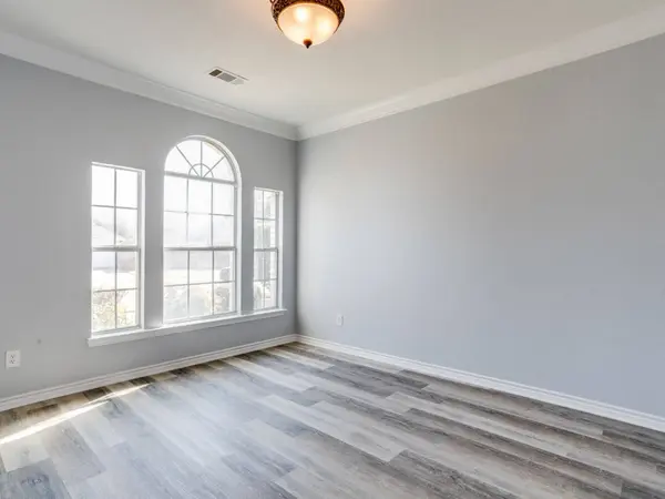 224 Bear HOLW, Keller, TX 76248