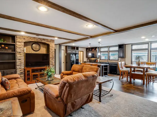3417 Hawaiian CT, Granbury, TX 76048