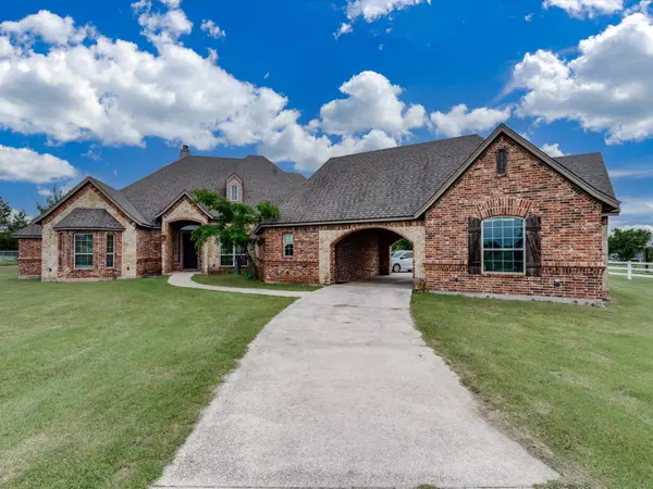 2309 Parks CT, Haslet, TX 76052