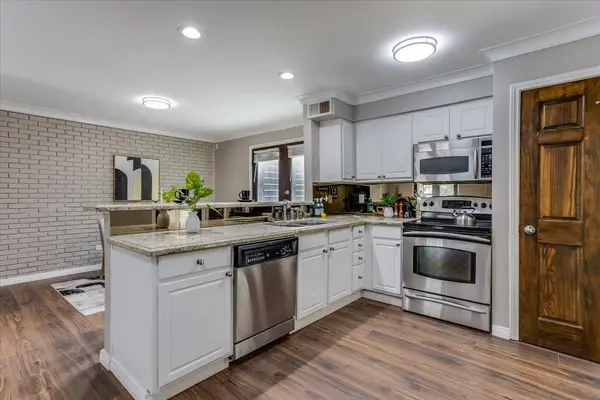 10109 Regal Park LN #117, Dallas, TX 75230