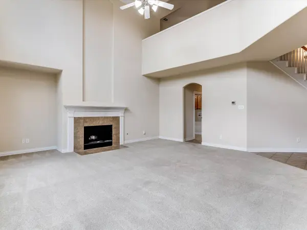 1131 Durango CIR, Shady Shores, TX 76208