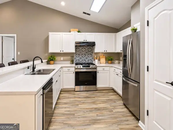 7712 Autry CIR #723, Douglasville, GA 30134