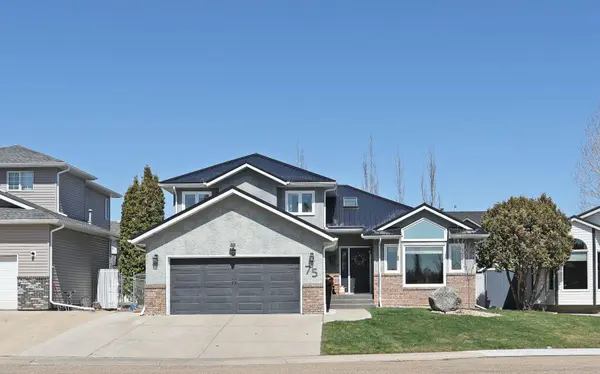 75 Parkland Close E, Brooks, AB T1R 0M2