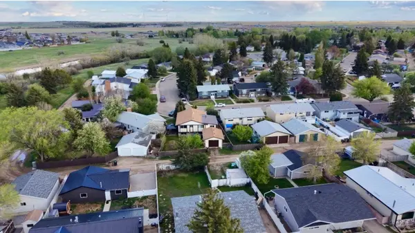 116 McNab Park ST E, Brooks, AB T1R0K6