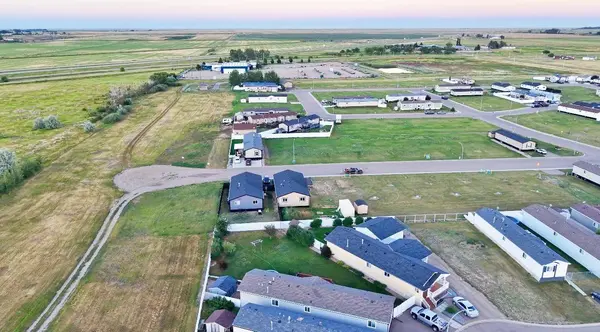 321 20 ST E, Brooks, AB T1R0W9
