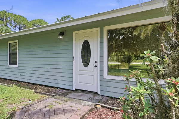 7980 21ST ST SW, Vero Beach, FL 32968