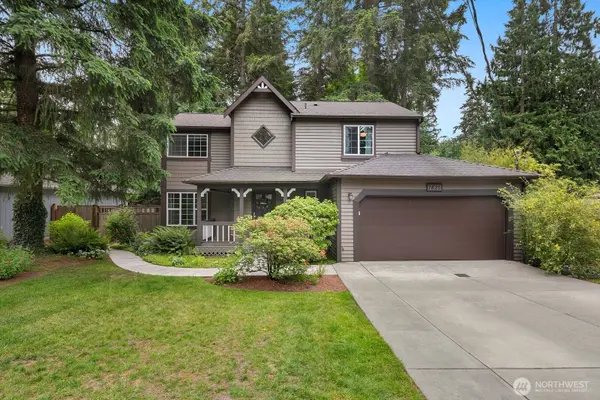 7825 NE 140th PL, Kirkland, WA 98034