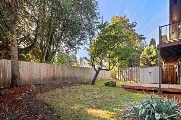 845 Kirkland WAY, Kirkland, WA 98033