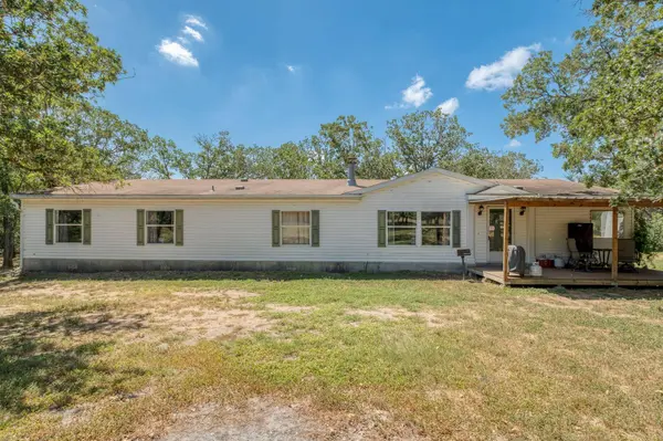 229 Green Mountain DR, Cedar Creek, TX 78612