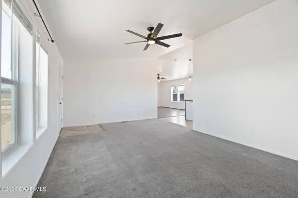 575 Ranch House RD, Paulden, AZ 86334