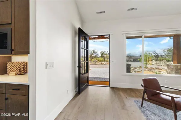 5615 W Deer Spring PL, Prescott, AZ 86305
