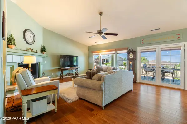1113 Fawn LN, Prescott, AZ 86305