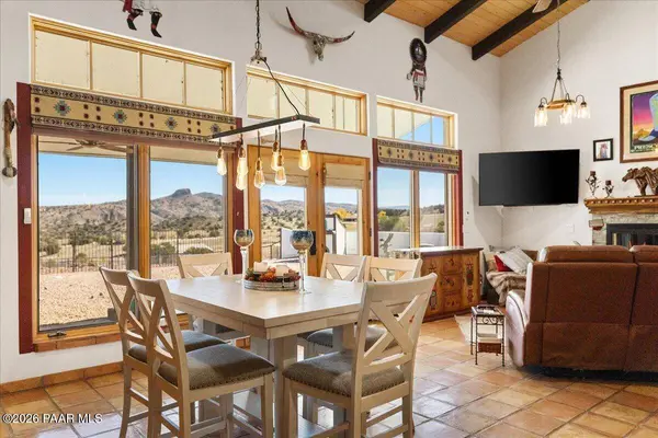 1256 E Reata TRL, Paulden, AZ 86334