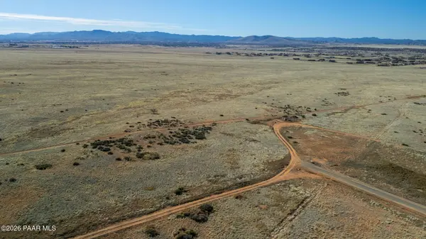 9051 N Harvest Sun LN, Prescott Valley, AZ 86315