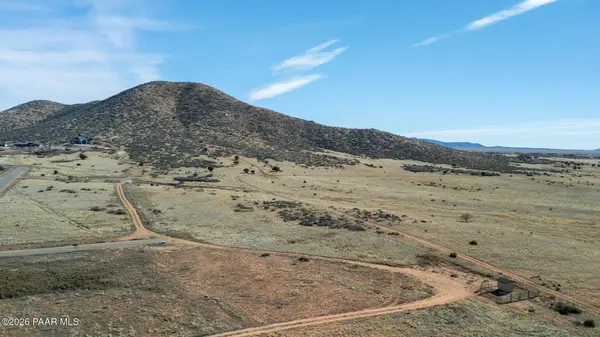 9051 N Harvest Sun LN, Prescott Valley, AZ 86315