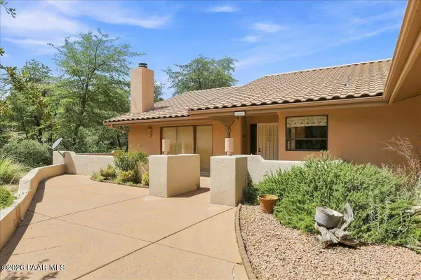 2470 W Twinoaks DR, Prescott, AZ 86305