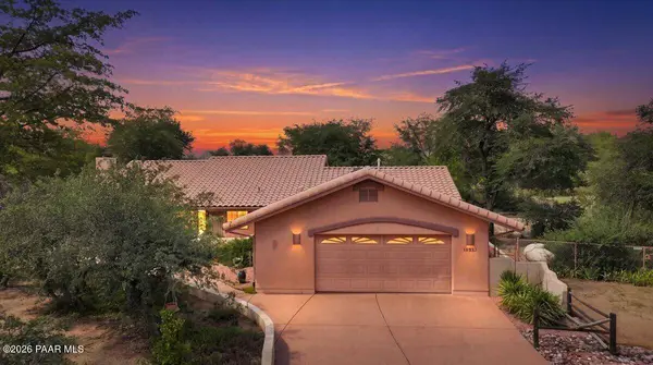 2470 W Twinoaks DR