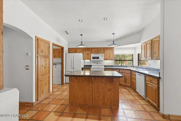 2470 W Twinoaks DR, Prescott, AZ 86305