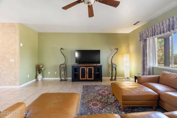2967 N Mountain View DR, Prescott Valley, AZ 86314