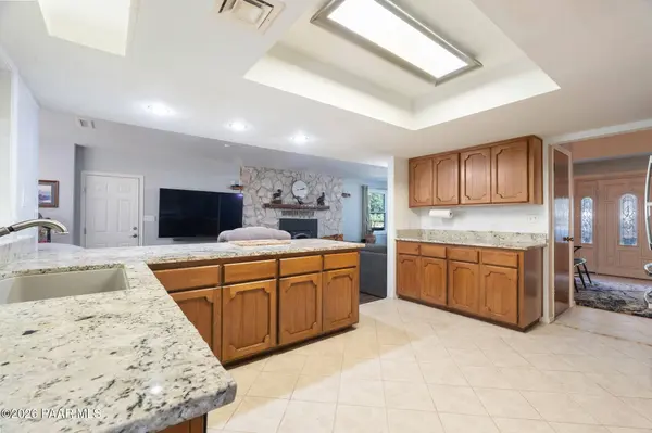 4650 S Spur LN, Prescott, AZ 86303