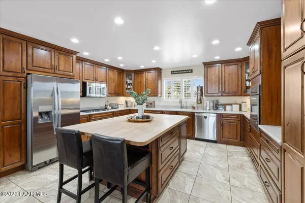 1415 W Ranch House RD, Paulden, AZ 86334