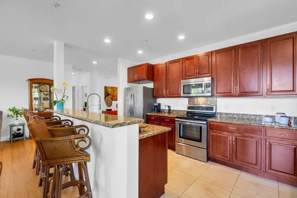 35 Hune One Ln #11-103, Kihei, HI 96753