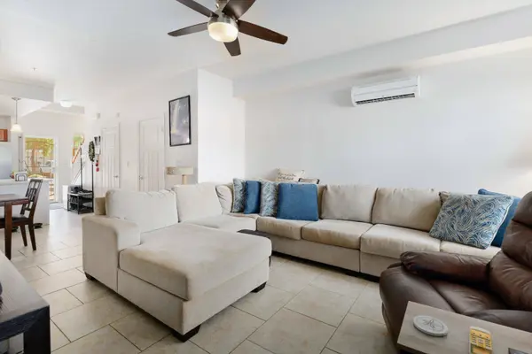 15 E Kuu Aku Ln #104, Lahaina, HI 96761