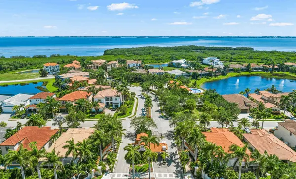 Legends Bay aerial 1