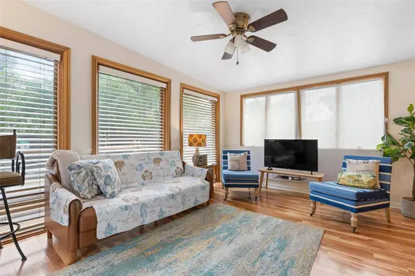2245 BAHIA VISTA ST, Sarasota, FL 34239