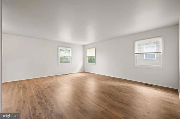 56 MARBORO LN, Willingboro, NJ 08046