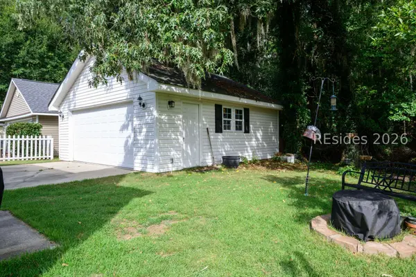 9 Haddon AVE, Bluffton, SC 29910