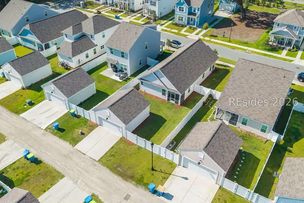 12 Whispering Oaks CIR, Bluffton, SC 29909