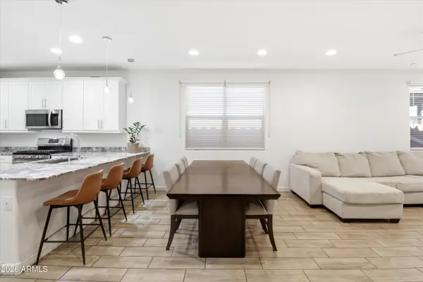 2544 W HIDALGO Avenue, Phoenix, AZ 85041