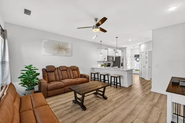 352 Arrowwood BLVD, Freeport, FL 32439