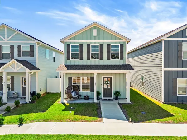 352 Arrowwood BLVD, Freeport, FL 32439