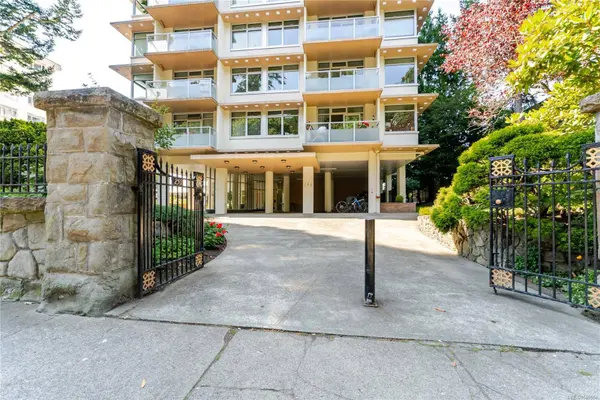 250 Douglas St ##101