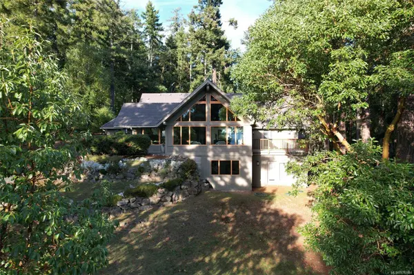 154 Cormorant Cres, Salt Spring, BC V8K 1G8