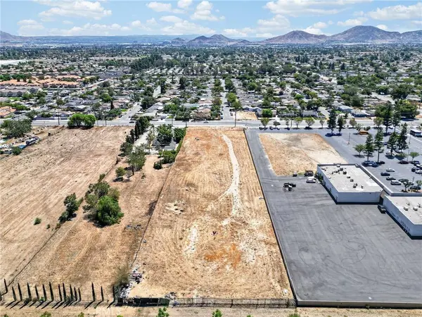 18100 Arrow Blvd, Fontana, CA 92335
