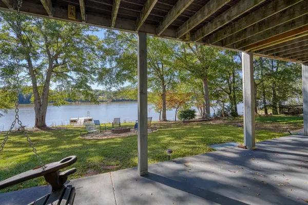 200 S Pointe, Cowpens, SC 29330