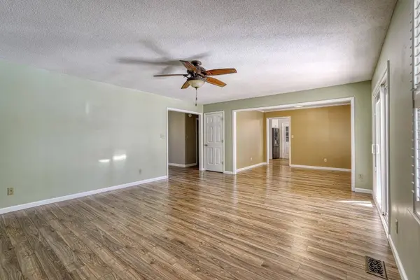 200 S Pointe, Cowpens, SC 29330