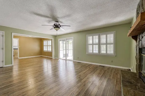 200 S Pointe, Cowpens, SC 29330